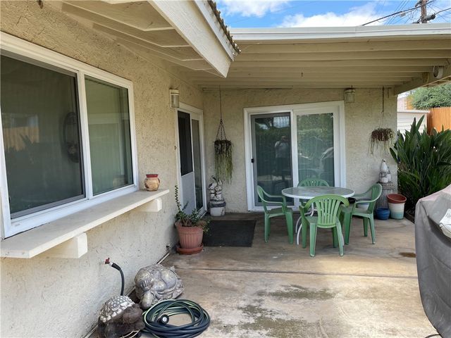 5983 Moraga Avenue, Jurupa Valley, CA 92509