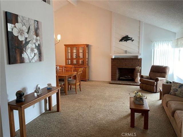 5983 Moraga Avenue, Jurupa Valley, CA 92509