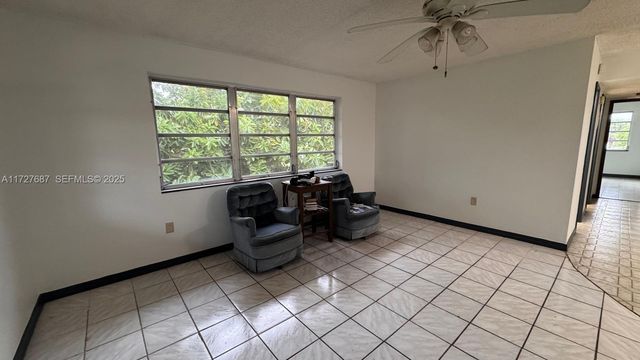 160 NE 203rd Terrace 18, Miami Gardens, FL 33179