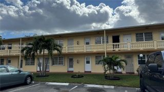 160 NE 203rd Terrace 18, Miami Gardens, FL 33179