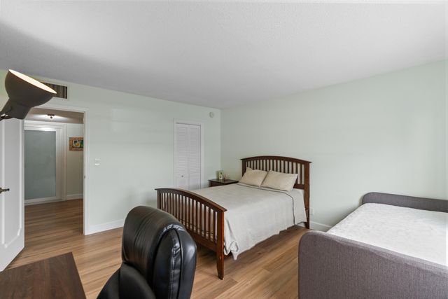 3050 NE 47TH Court 108, Fort Lauderdale, FL 33308