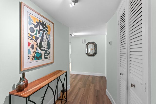 3050 NE 47TH Court 108, Fort Lauderdale, FL 33308