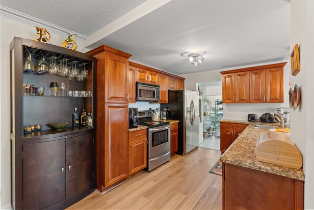 3050 NE 47TH Court 108, Fort Lauderdale, FL 33308