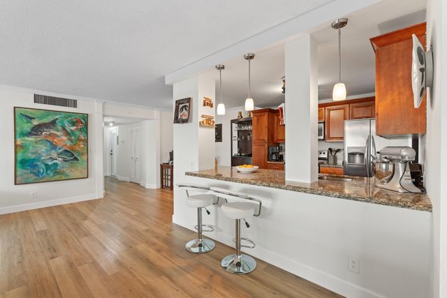 3050 NE 47TH Court 108, Fort Lauderdale, FL 33308