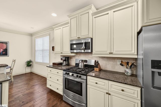 334 Belle Oaks Drive, Simpsonville, SC 29680
