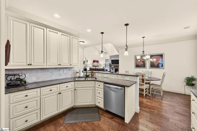 334 Belle Oaks Drive, Simpsonville, SC 29680