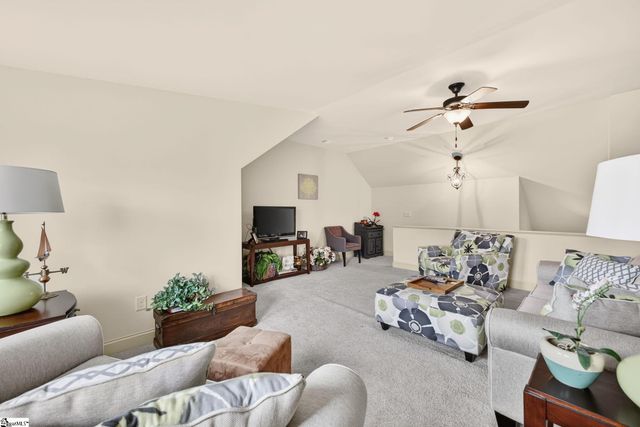 334 Belle Oaks Drive, Simpsonville, SC 29680