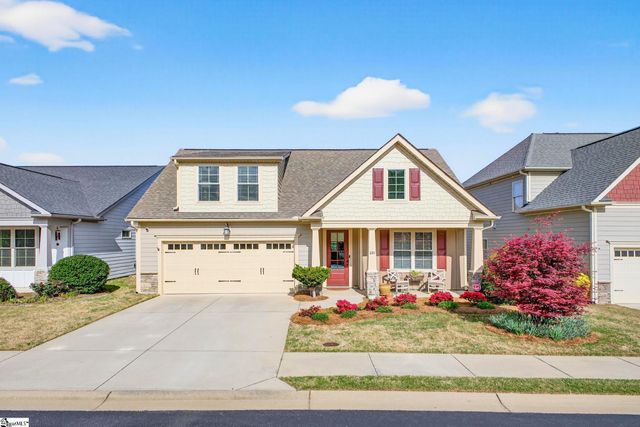 334 Belle Oaks Drive, Simpsonville, SC 29680
