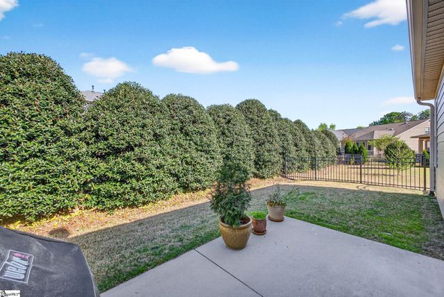 334 Belle Oaks Drive, Simpsonville, SC 29680