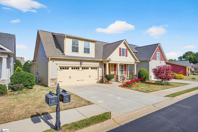 334 Belle Oaks Drive, Simpsonville, SC 29680