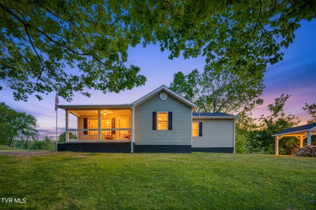 104 Hoard Road, Rogersville, TN 37857