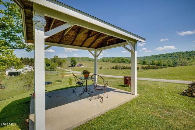 104 Hoard Road, Rogersville, TN 37857