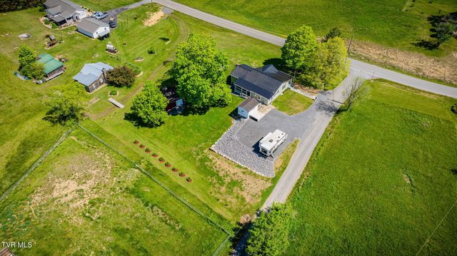 104 Hoard Road, Rogersville, TN 37857