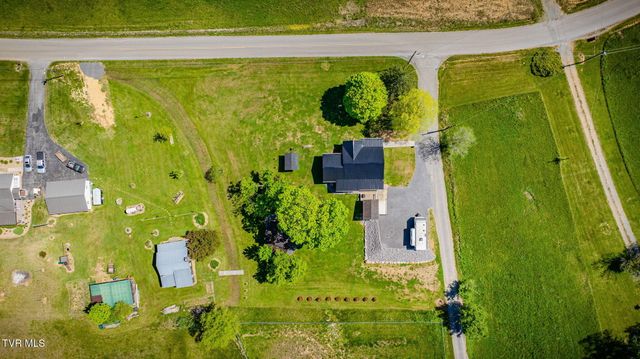 104 Hoard Road, Rogersville, TN 37857