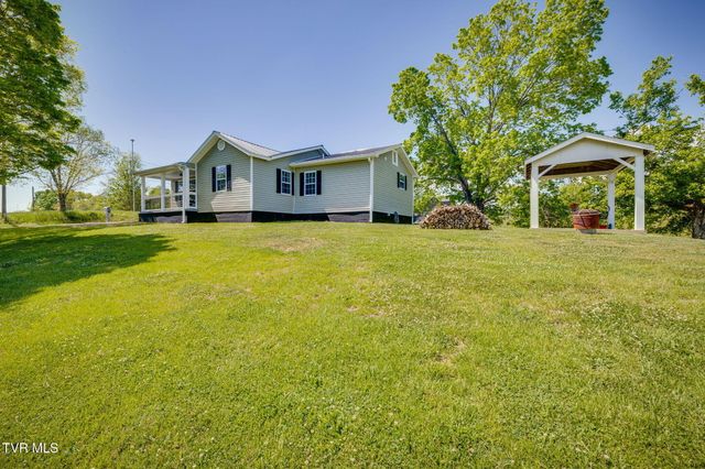 104 Hoard Road, Rogersville, TN 37857