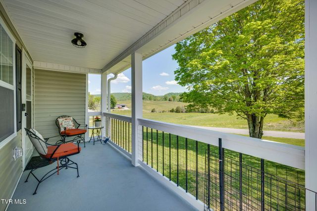 104 Hoard Road, Rogersville, TN 37857