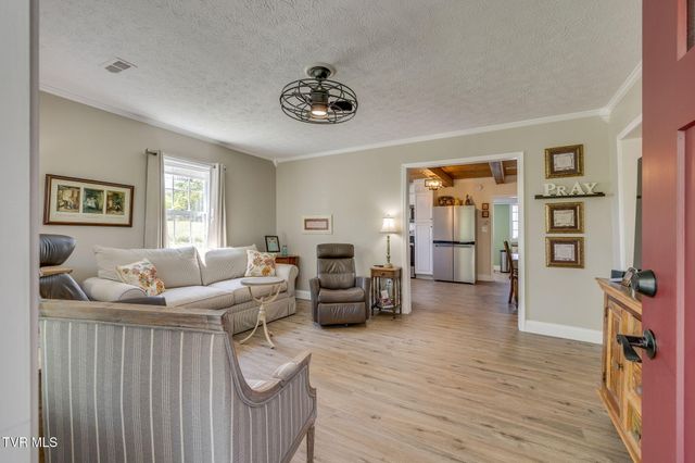 104 Hoard Road, Rogersville, TN 37857