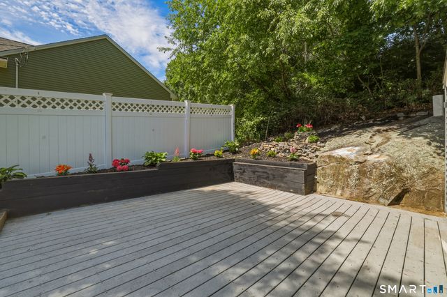 6 Glenford Drive, Waterbury, CT 06708