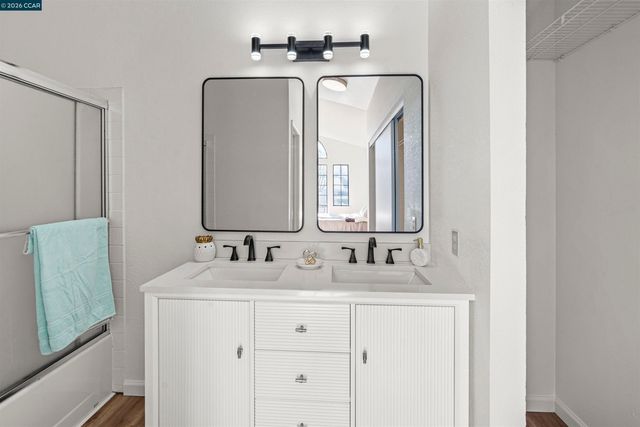 1001 Devonwood, Hercules, CA 94547