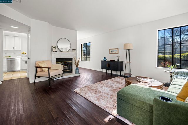 1001 Devonwood, Hercules, CA 94547