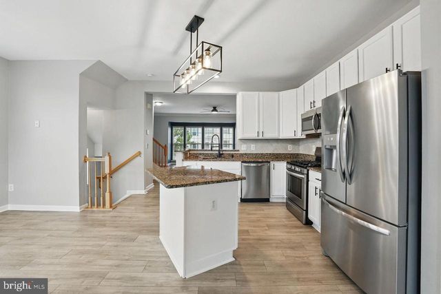 1332 CRANES BILL WAY, Woodbridge, VA 22191