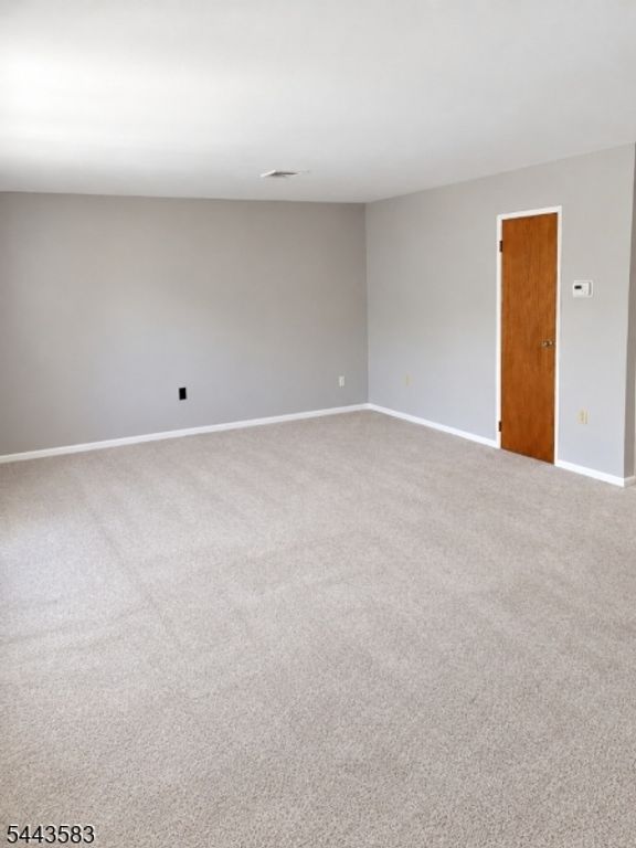 846 Riverside Ave 107, Lyndhurst Twp., NJ 07071 — photo 4