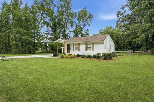 225 Moore Road, Oxford, GA 30054
