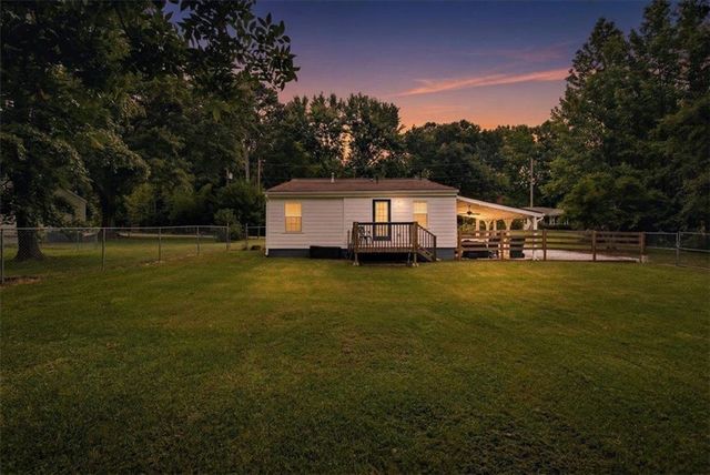 225 Moore Road, Oxford, GA 30054