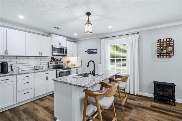225 Moore Road, Oxford, GA 30054
