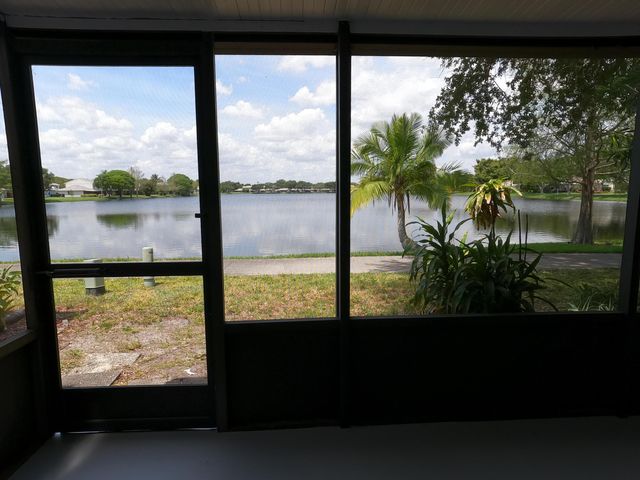 16363 Water Way, Delray Beach, FL 33484