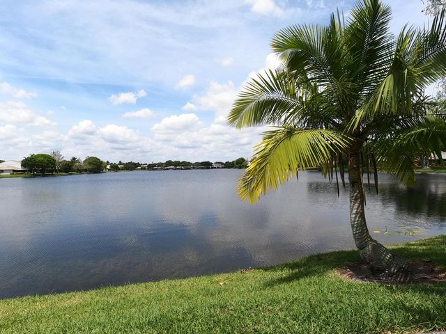16363 Water Way, Delray Beach, FL 33484