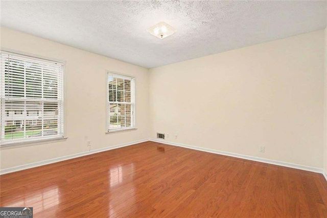 1683 Oak Ridge Circle SW, Stone Mountain, GA 30087