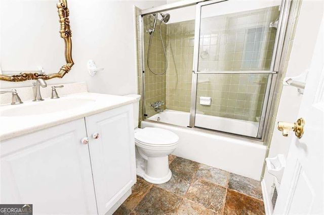 1683 Oak Ridge Circle SW, Stone Mountain, GA 30087