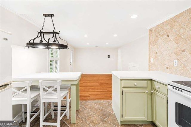 1683 Oak Ridge Circle SW, Stone Mountain, GA 30087