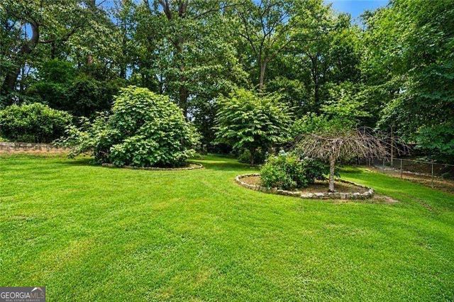 1683 Oak Ridge Circle SW, Stone Mountain, GA 30087