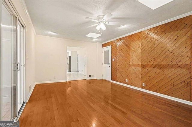 1683 Oak Ridge Circle SW, Stone Mountain, GA 30087
