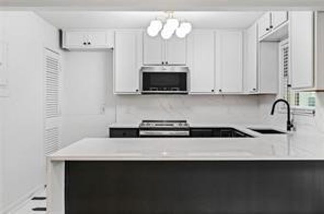 1101 Collier NW Road U4, Atlanta, GA 30318