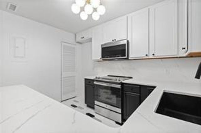 1101 Collier NW Road U4, Atlanta, GA 30318