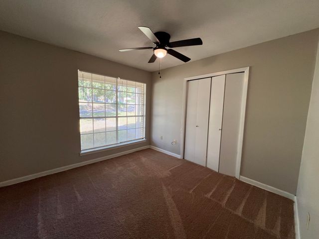 109 Southview drive, Hattiesburg, MS 39401