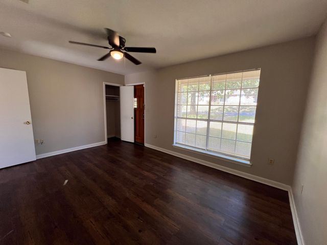 109 Southview drive, Hattiesburg, MS 39401