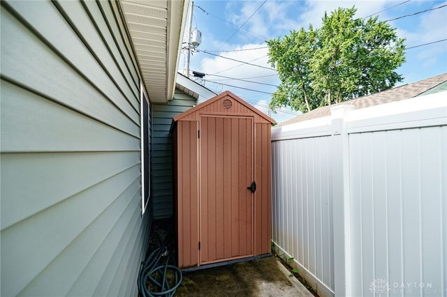 952 Weng Avenue, Dayton, OH 45420