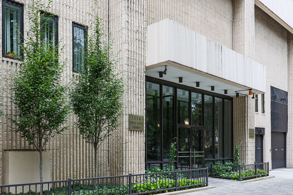 1516 N STATE Parkway 5B, Chicago, IL 60610 — photo 2