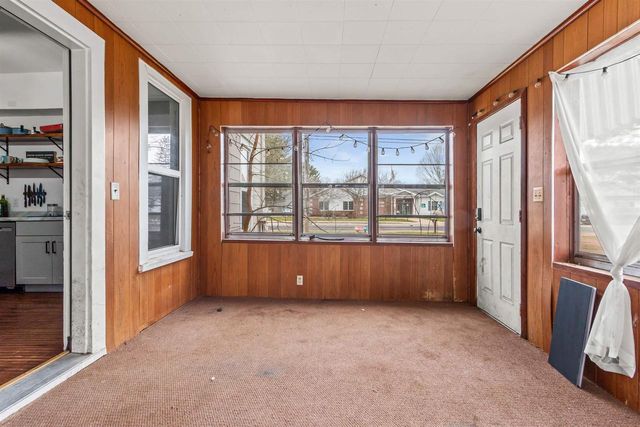 545 DIVISION STREET, Wild Rose, WI 54984