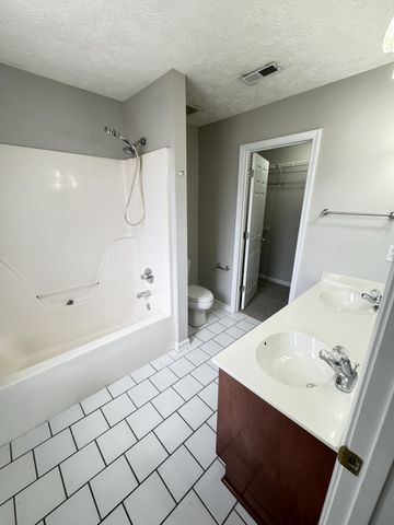 8209 Minehead Dr, Smyrna, TN 37167