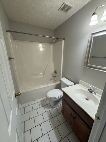 8209 Minehead Dr, Smyrna, TN 37167