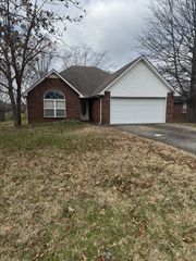 8209 Minehead Dr, Smyrna, TN 37167