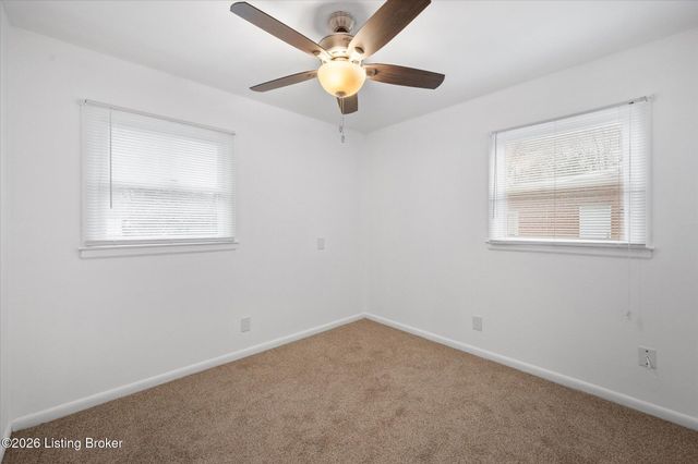 5416 Sir Barton Rd, Louisville, KY 40272