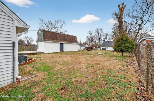 5416 Sir Barton Rd, Louisville, KY 40272