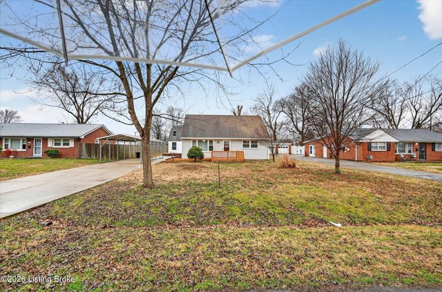 5416 Sir Barton Rd, Louisville, KY 40272