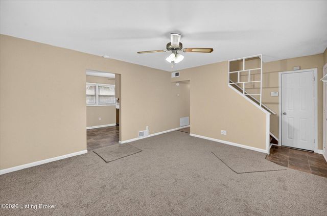 5416 Sir Barton Rd, Louisville, KY 40272